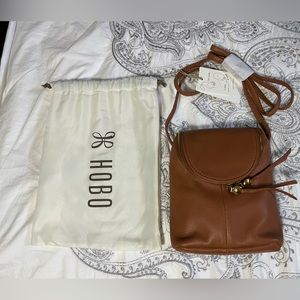 HOBO Fern Crossbody in Cashew NWT